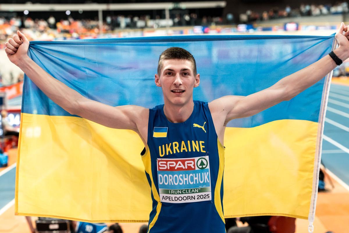 Олег Дорощук