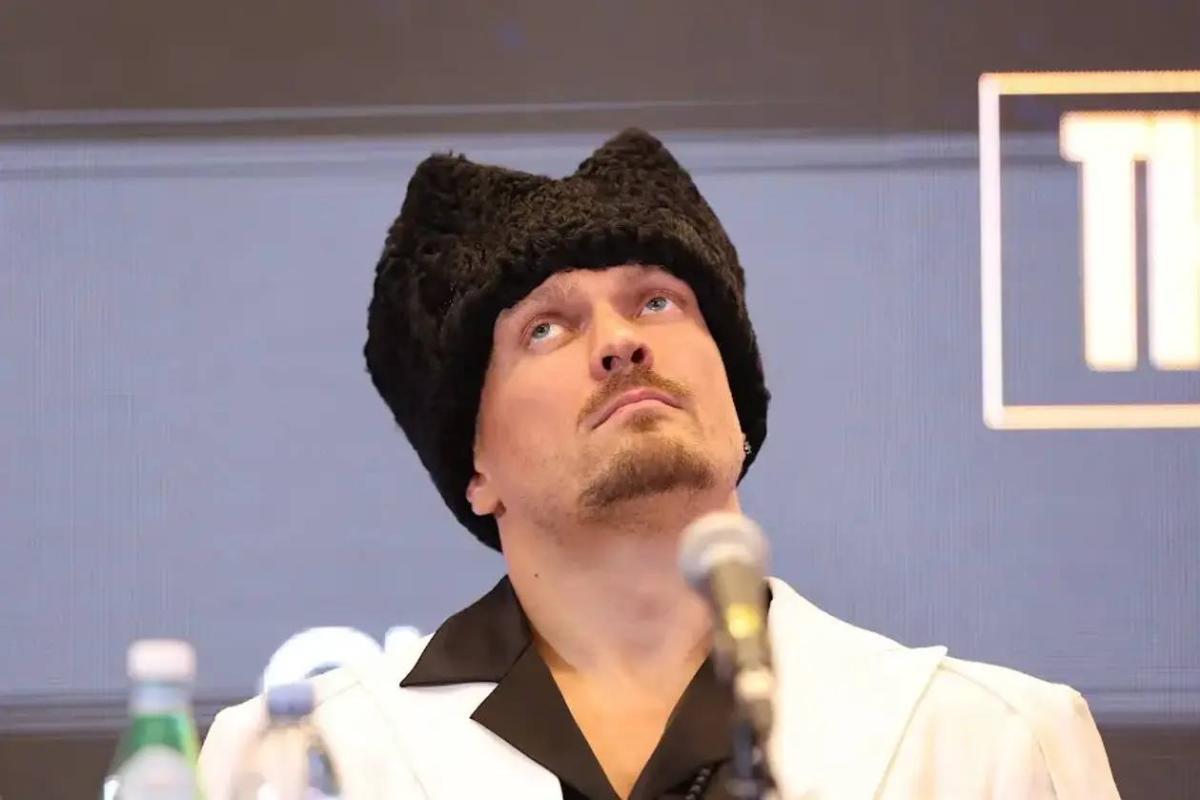 Олександр Усик