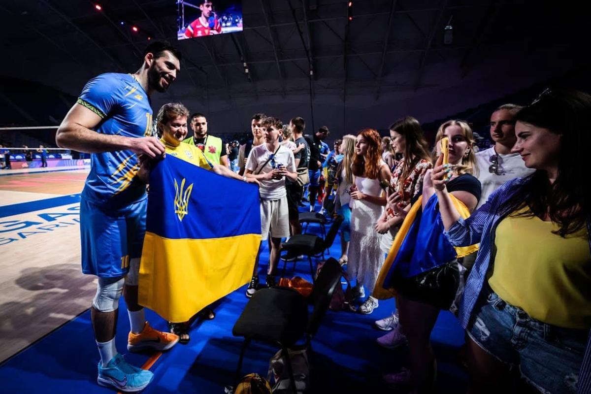 Україна