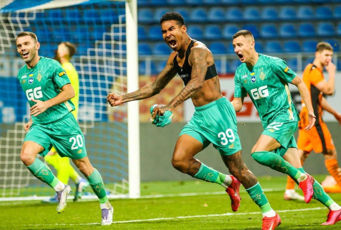 Динамо - Шахтар