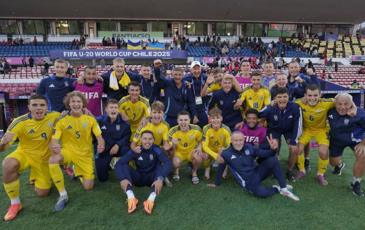 Україна