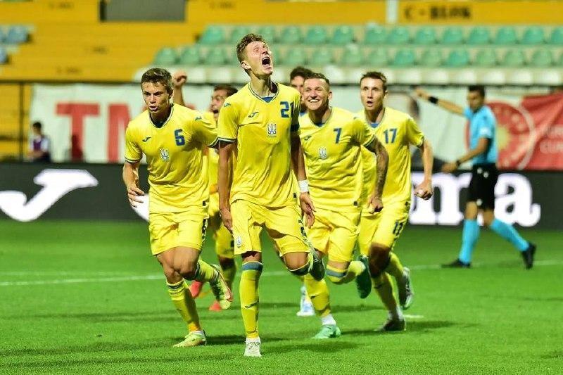 Україна