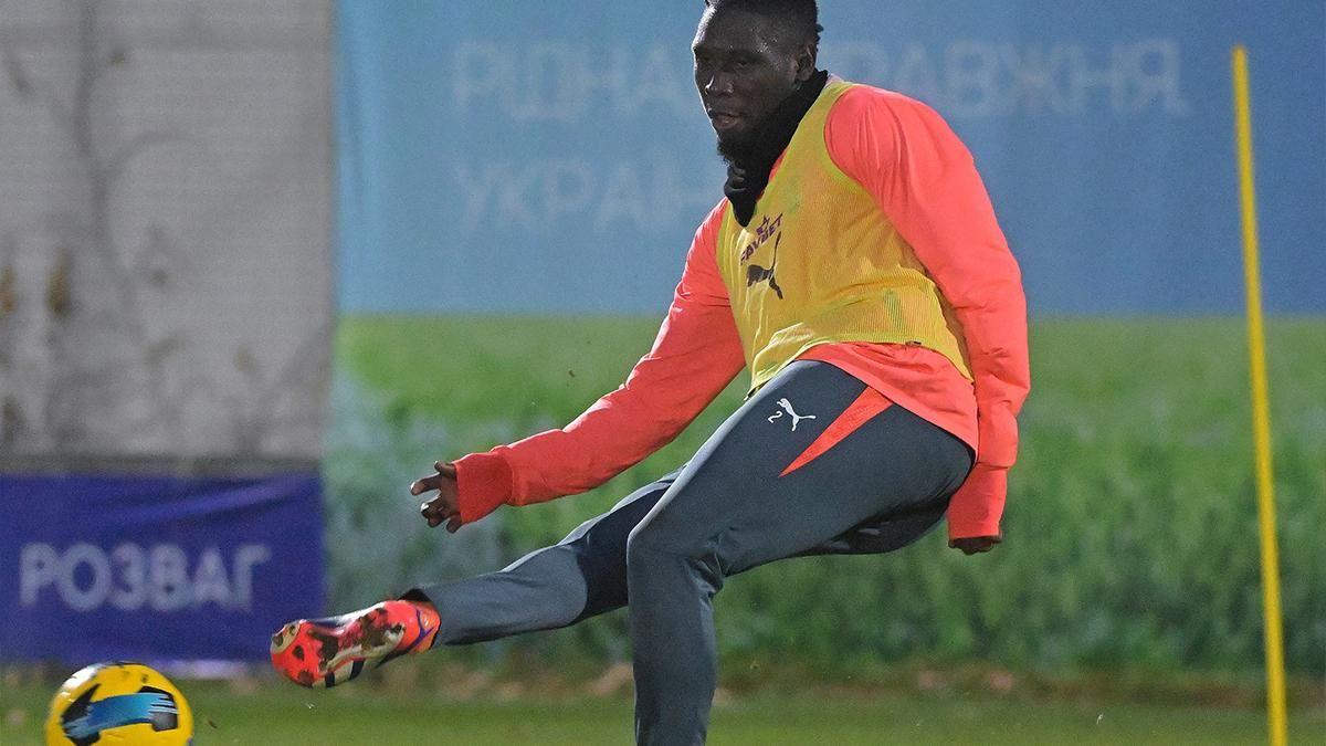 Траоре Лассіна 301125